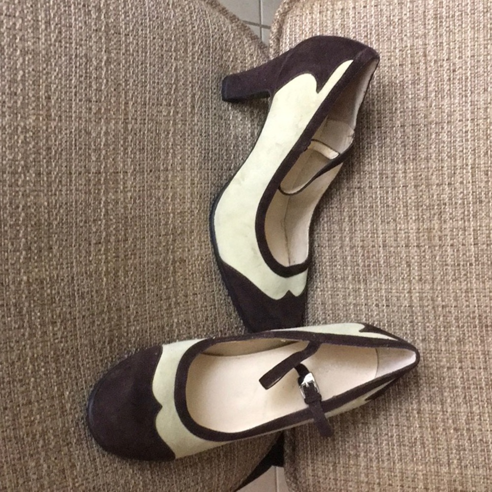 Cool Two-Tone Women's Heels by Aerosoles